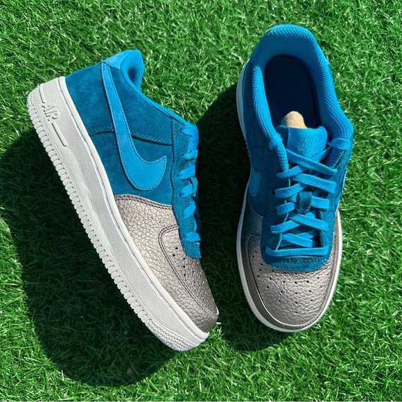 Nike Air Force 1 Qs Green Abyss / Light Blur Lacquer - Picture 5 of 11